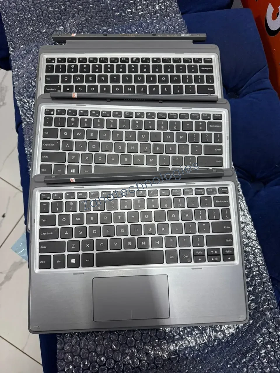 Angled view of the Dell Latitude 7200/7210 2-in-1 keyboard
